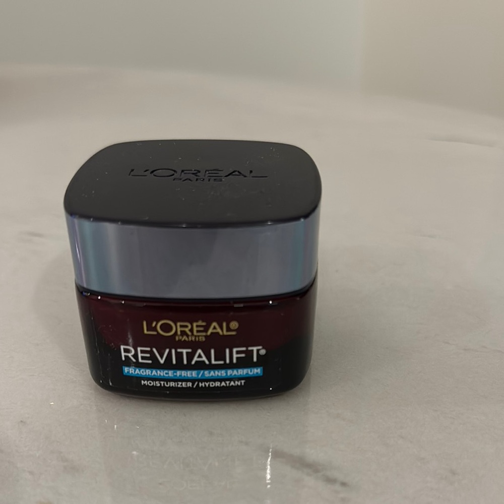 L'Oreal Revitalift Moisturizer - fragrance free